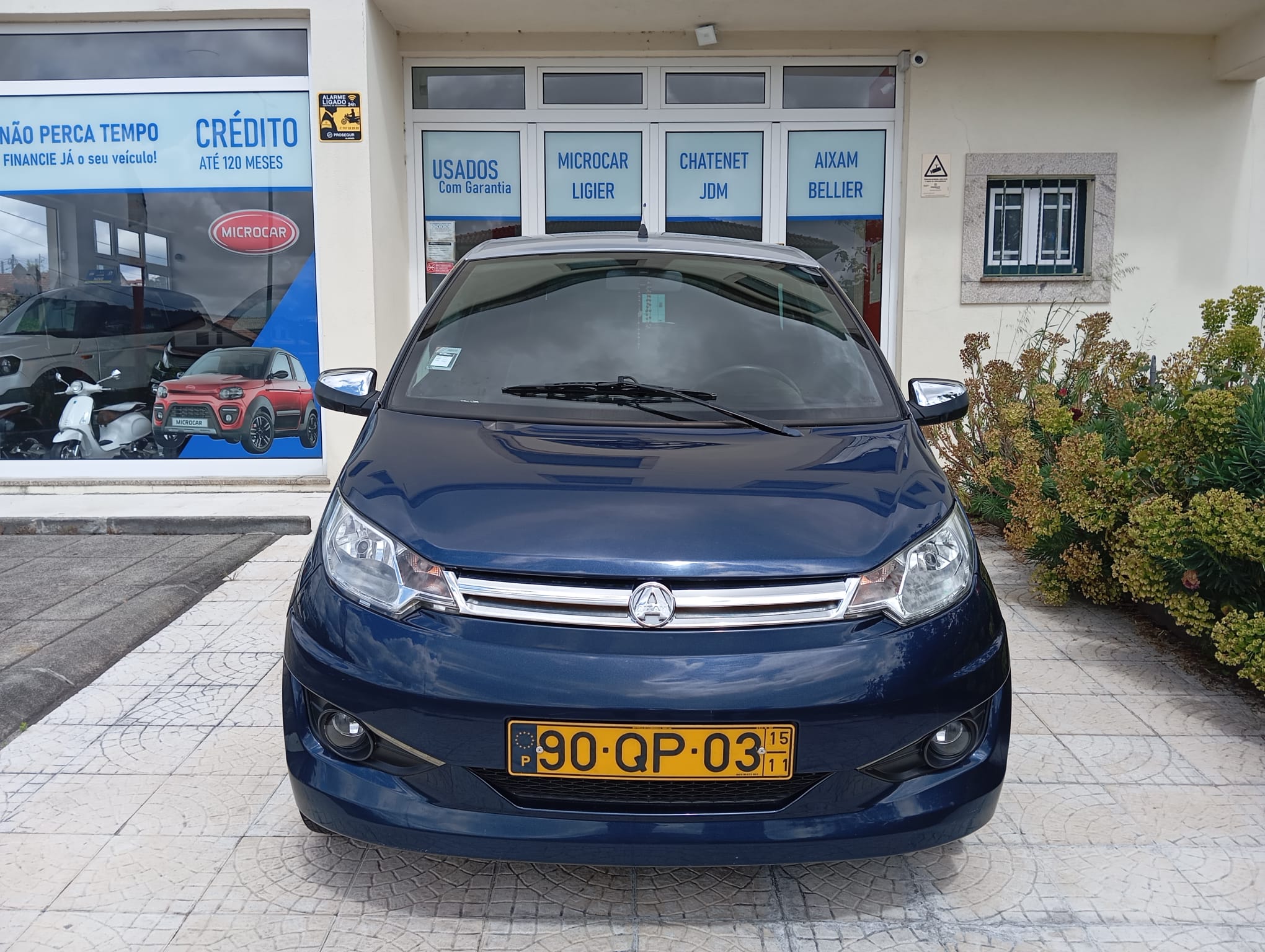 car