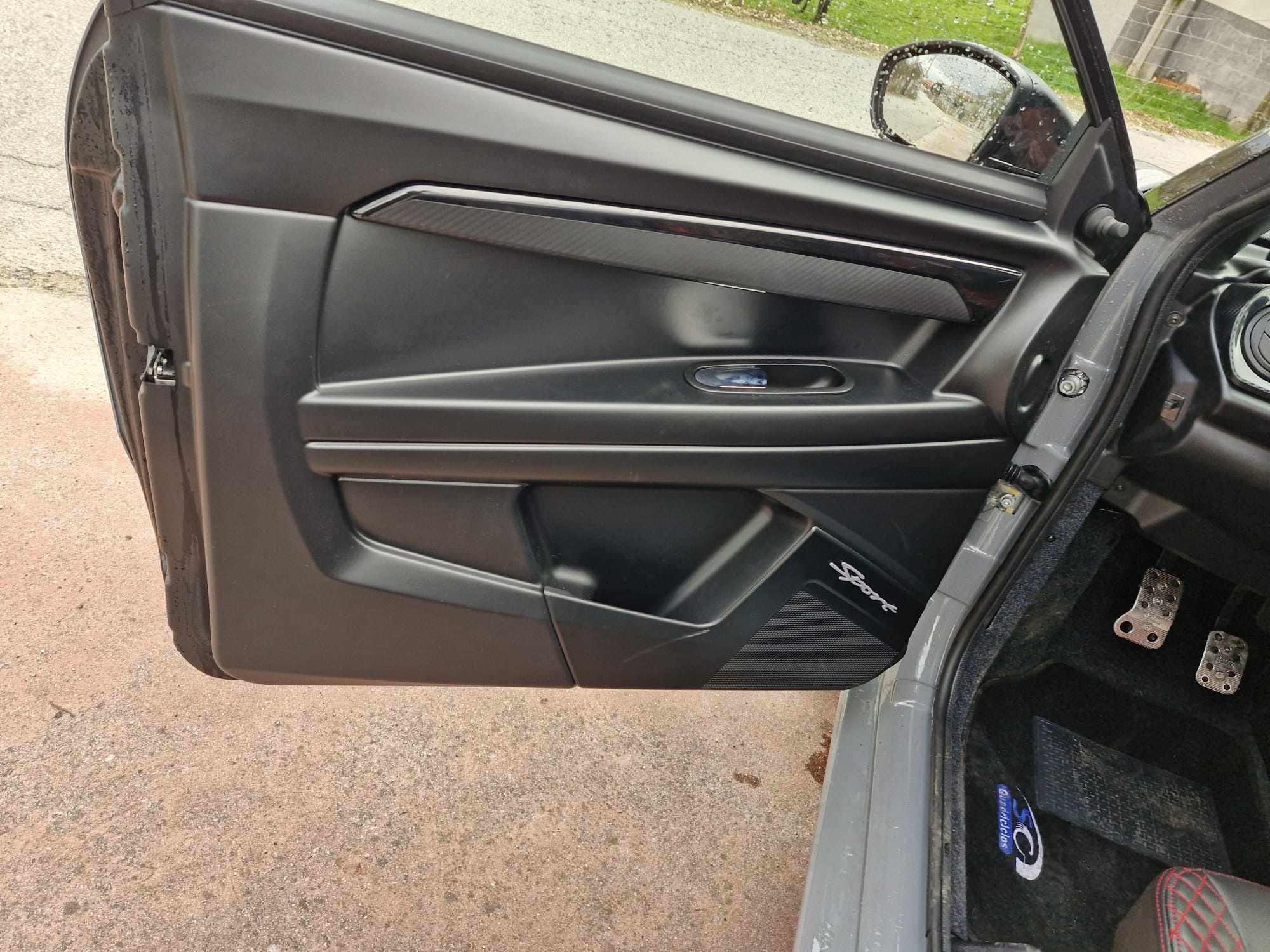 car