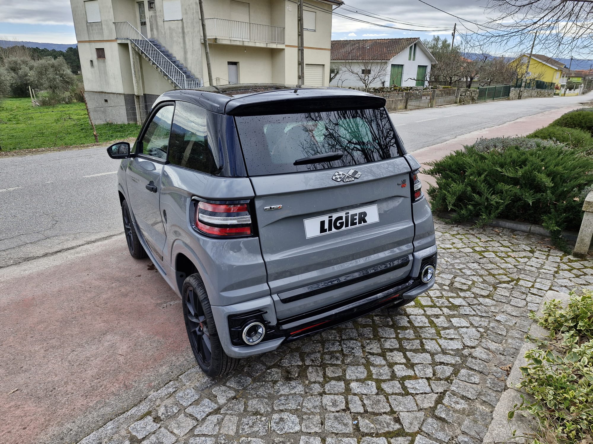 car