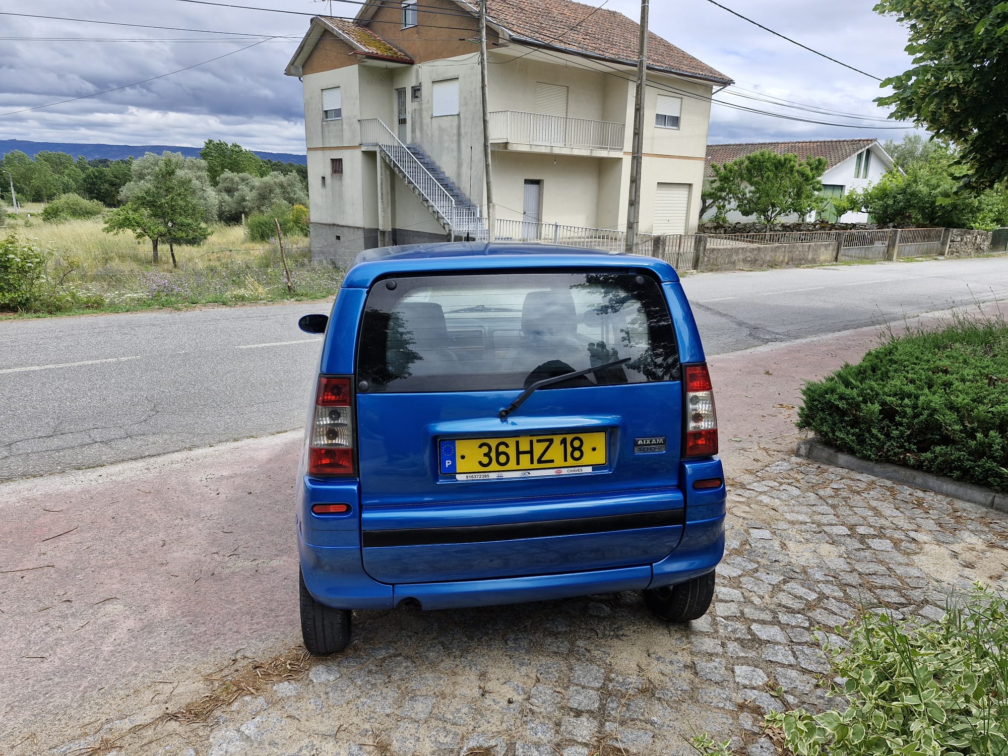 car