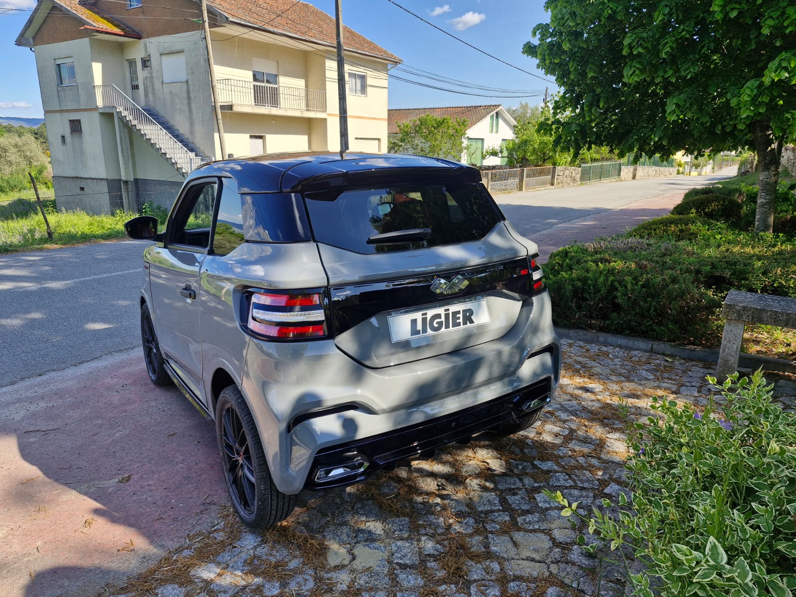 car