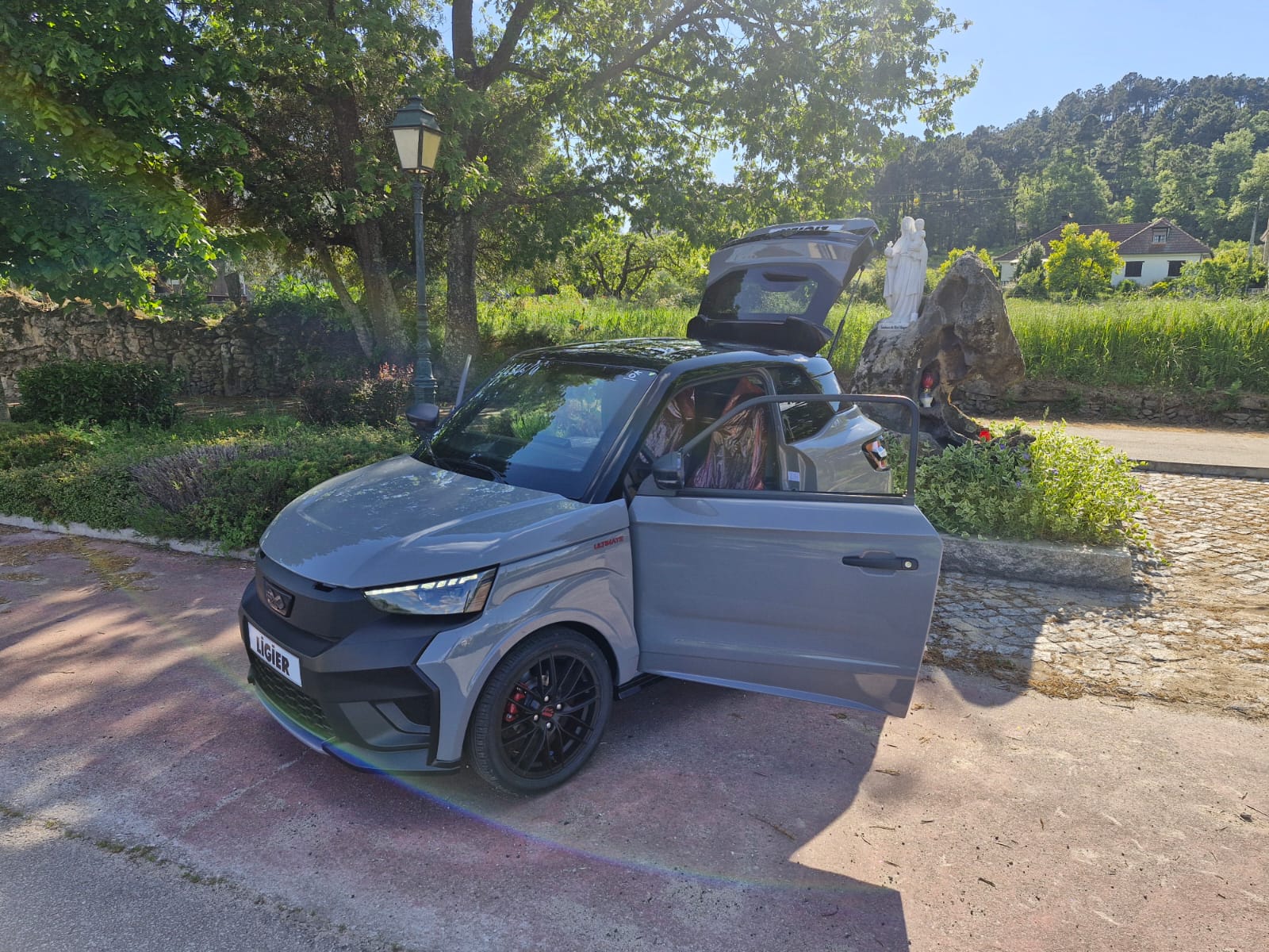 car