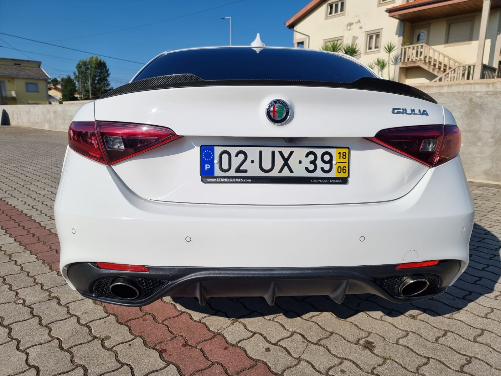 car