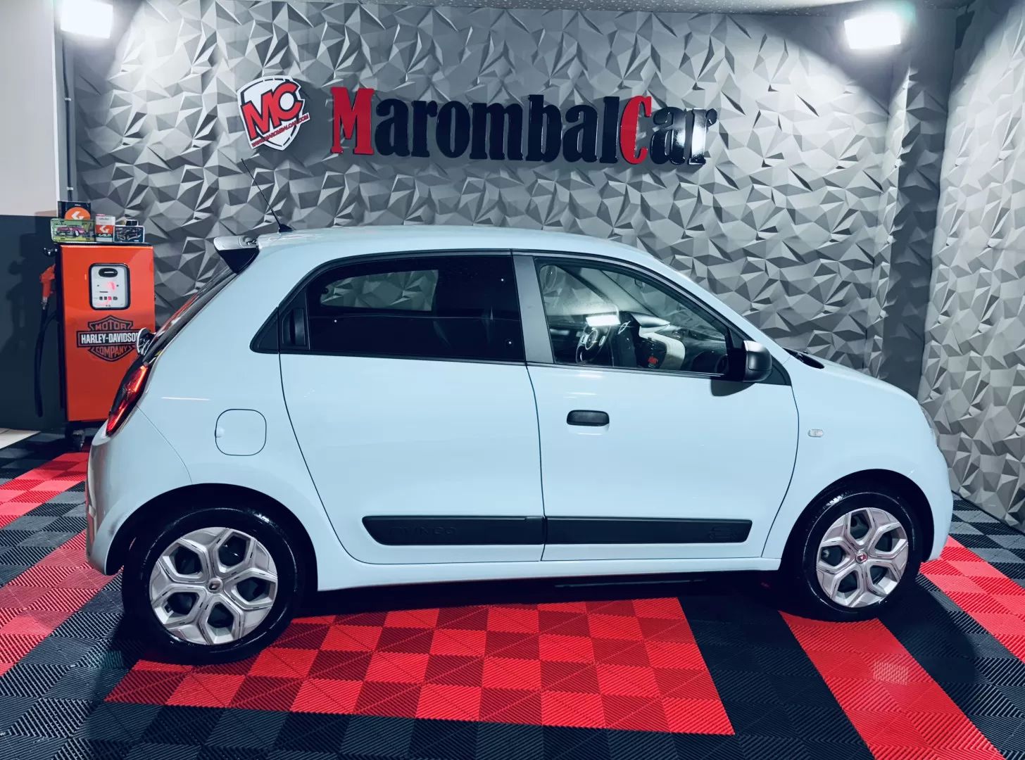 car